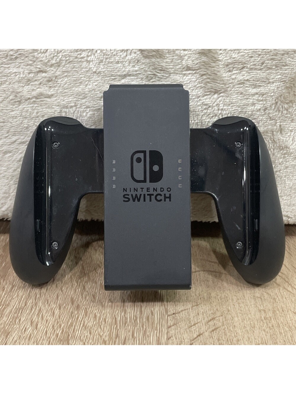 Nintendo Switch Joy-Con OEM Charging Grip Controller Black HAC-011
